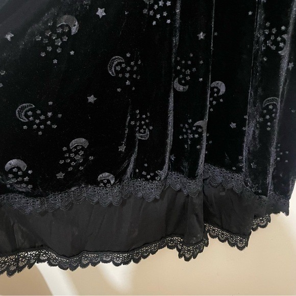 Spirit Witchy Coven Goth dress velvet bell sleeve high low Halloween costume S - Picture 9 of 11
